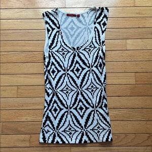 Red Brand Black White Super Soft Summer Tank Top Blouse Women’s Size S Small